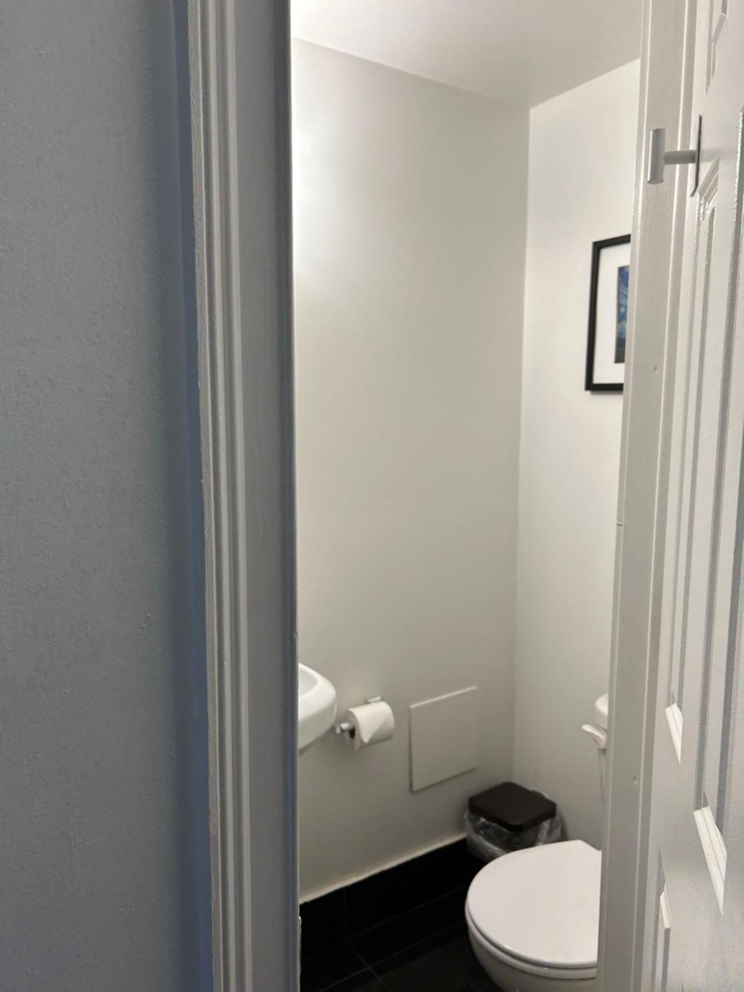 Hansem Near Empire State Building Apartment