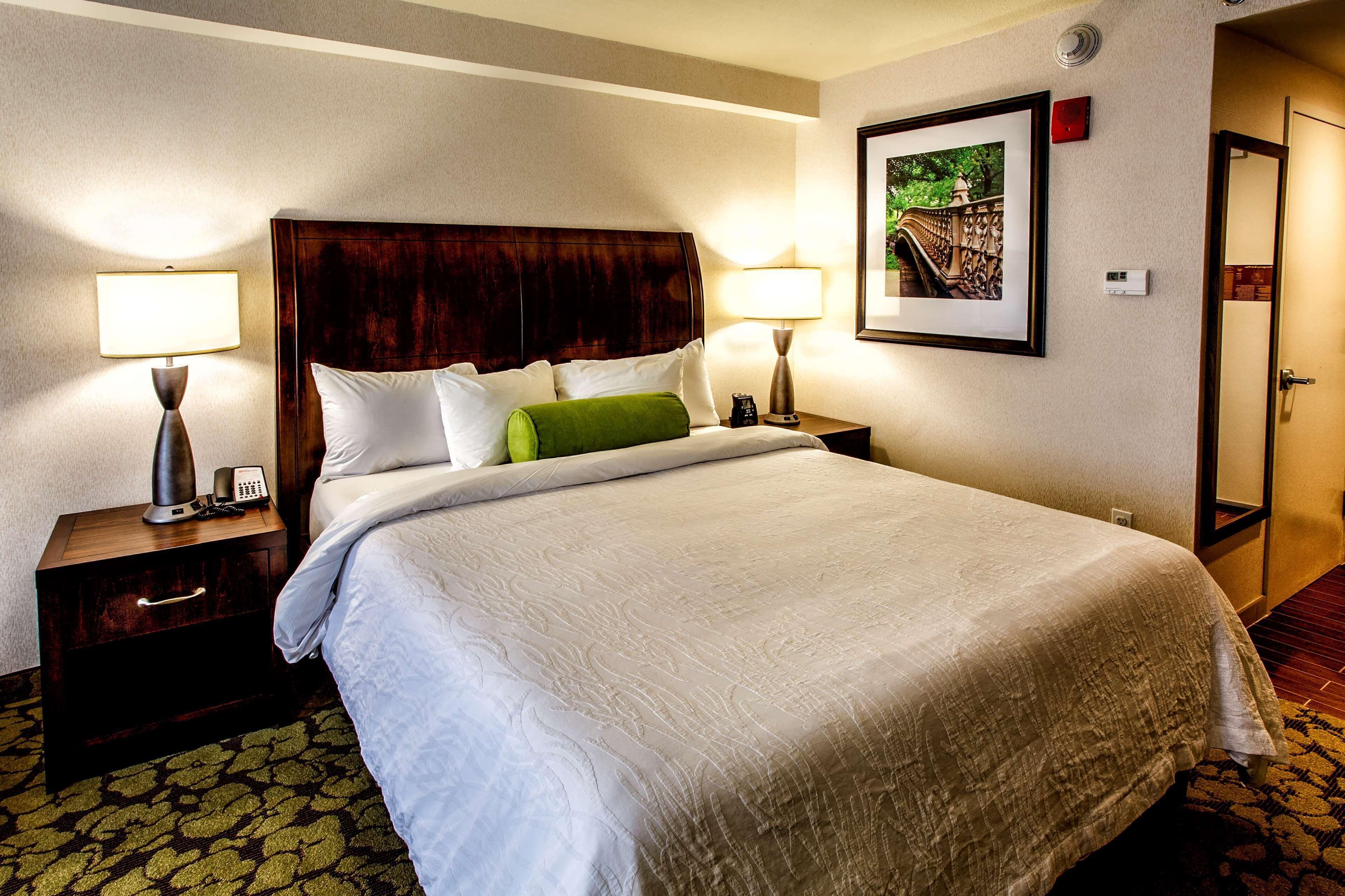 Hilton Garden New York/staten Island 3*