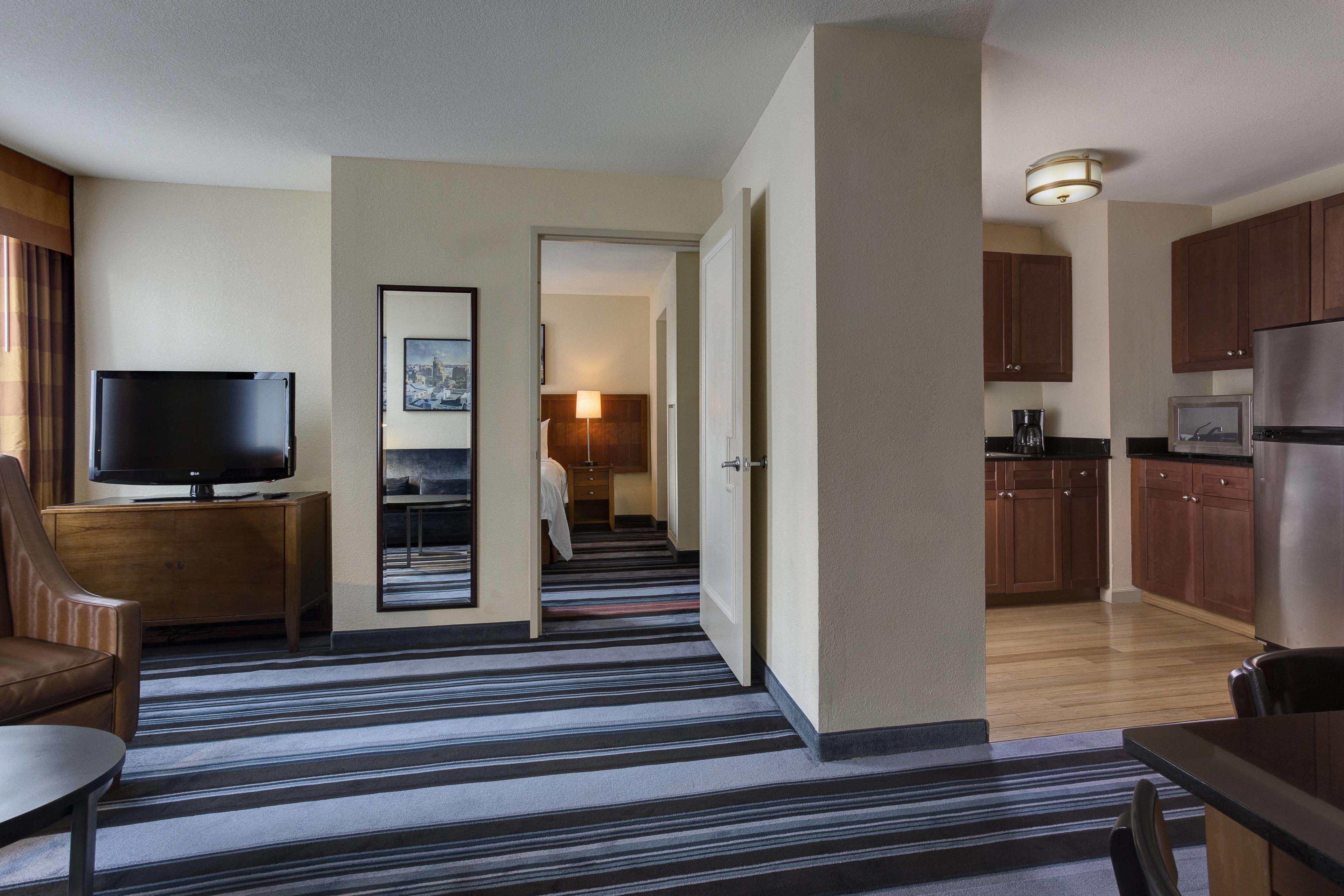 By Marriott Manhattan/times Square 4*