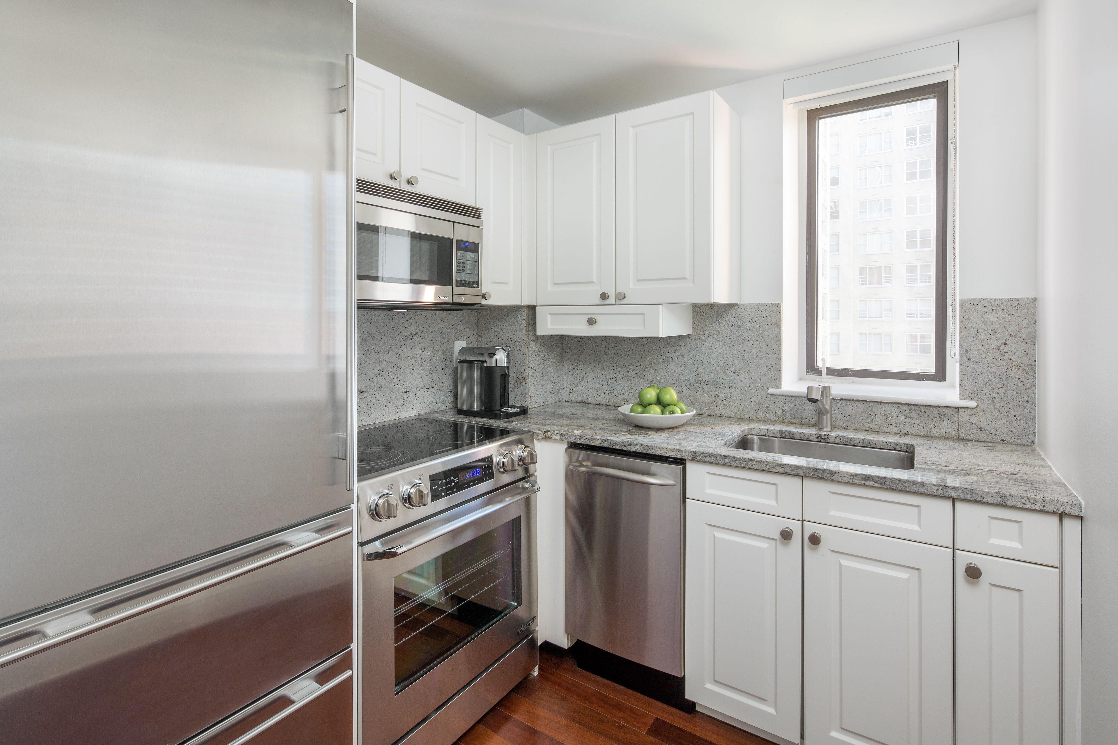 Aka Sutton Place Aparthotel 4*