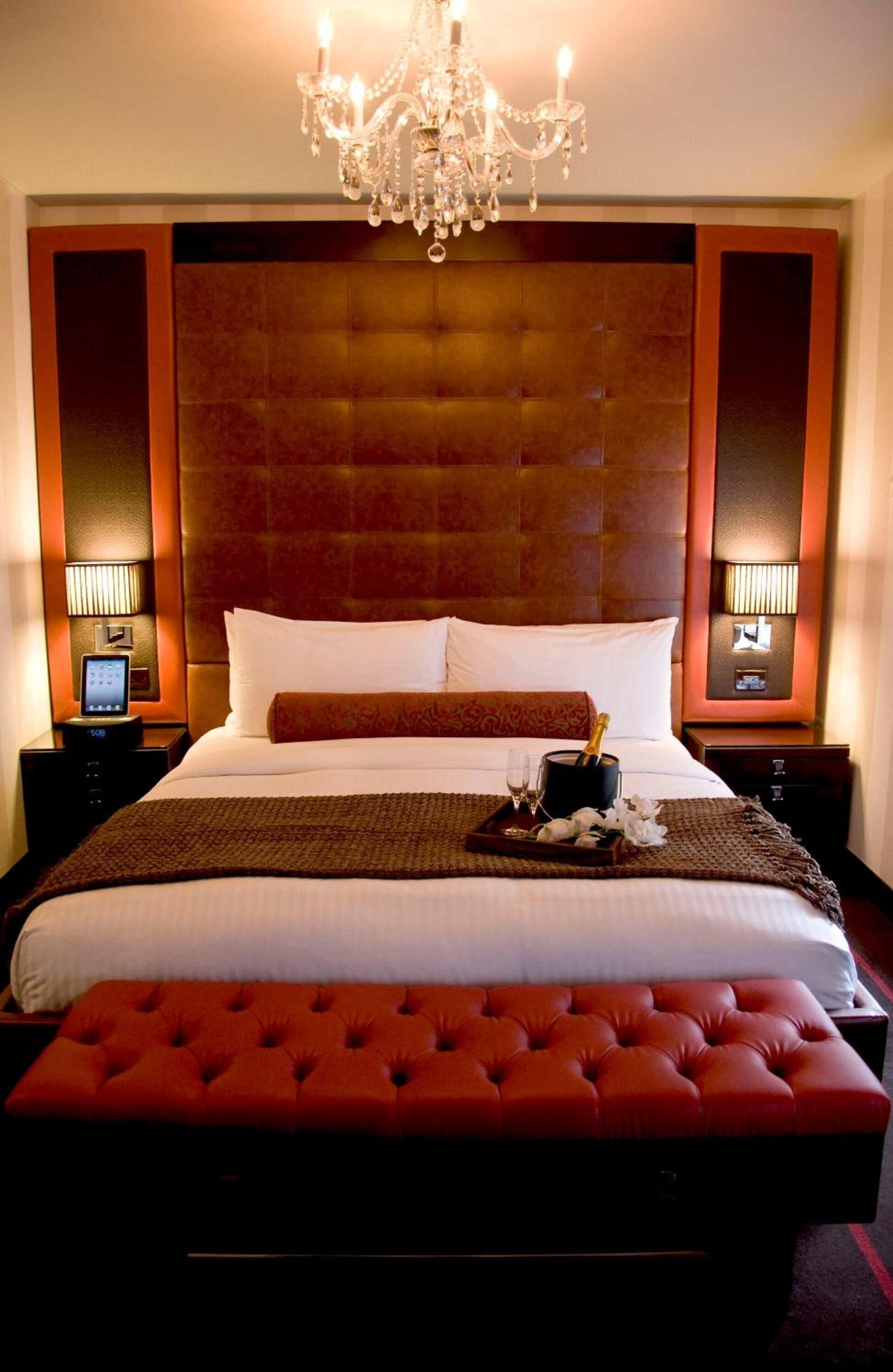 Sanctuary Hotel 4*