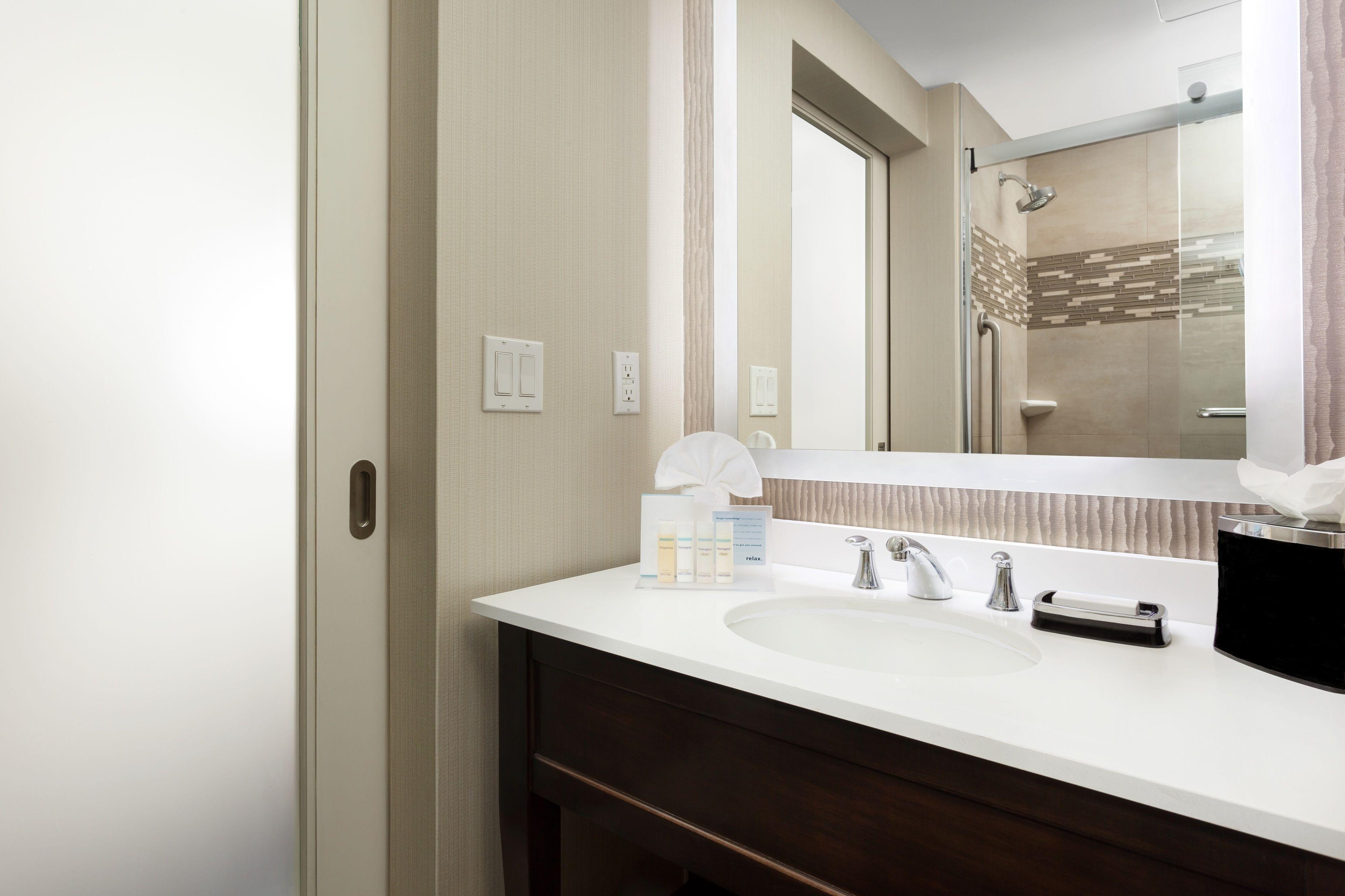 Hampton Times Square 3*