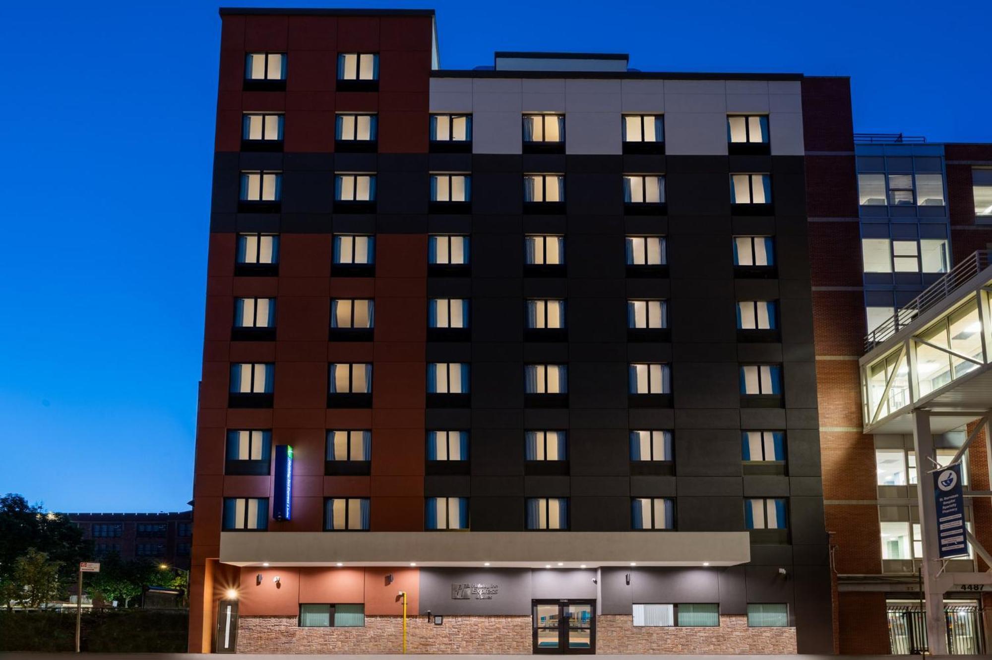 Express & Bronx - Zoo Area By Ihg Hotel New York