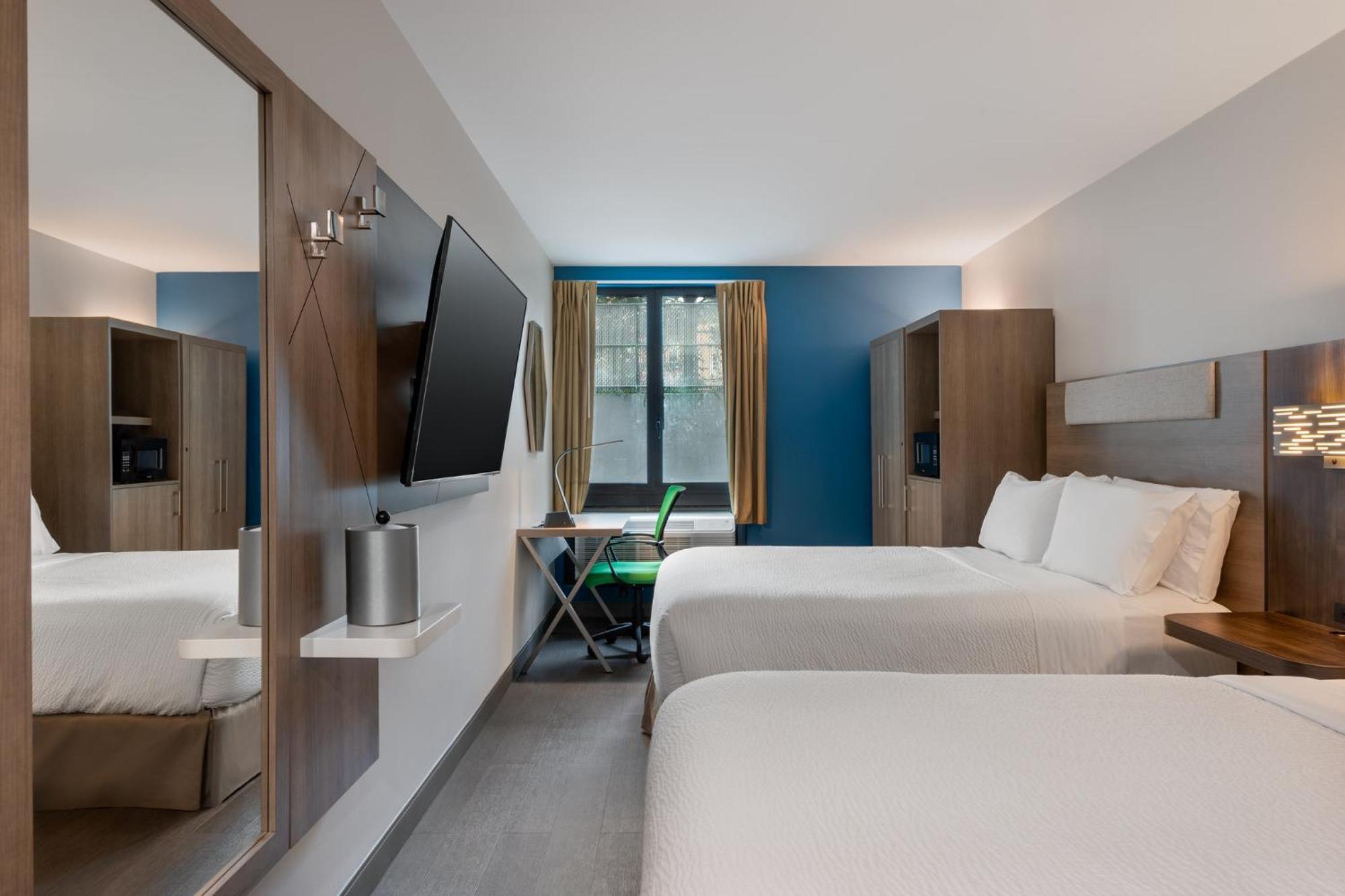 Express & Bronx - Zoo Area By Ihg New York