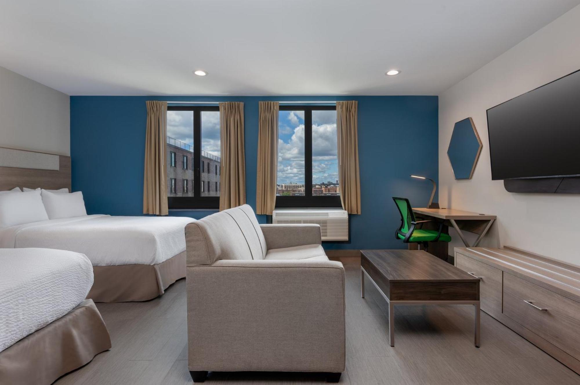 Express & Bronx - Zoo Area By Ihg