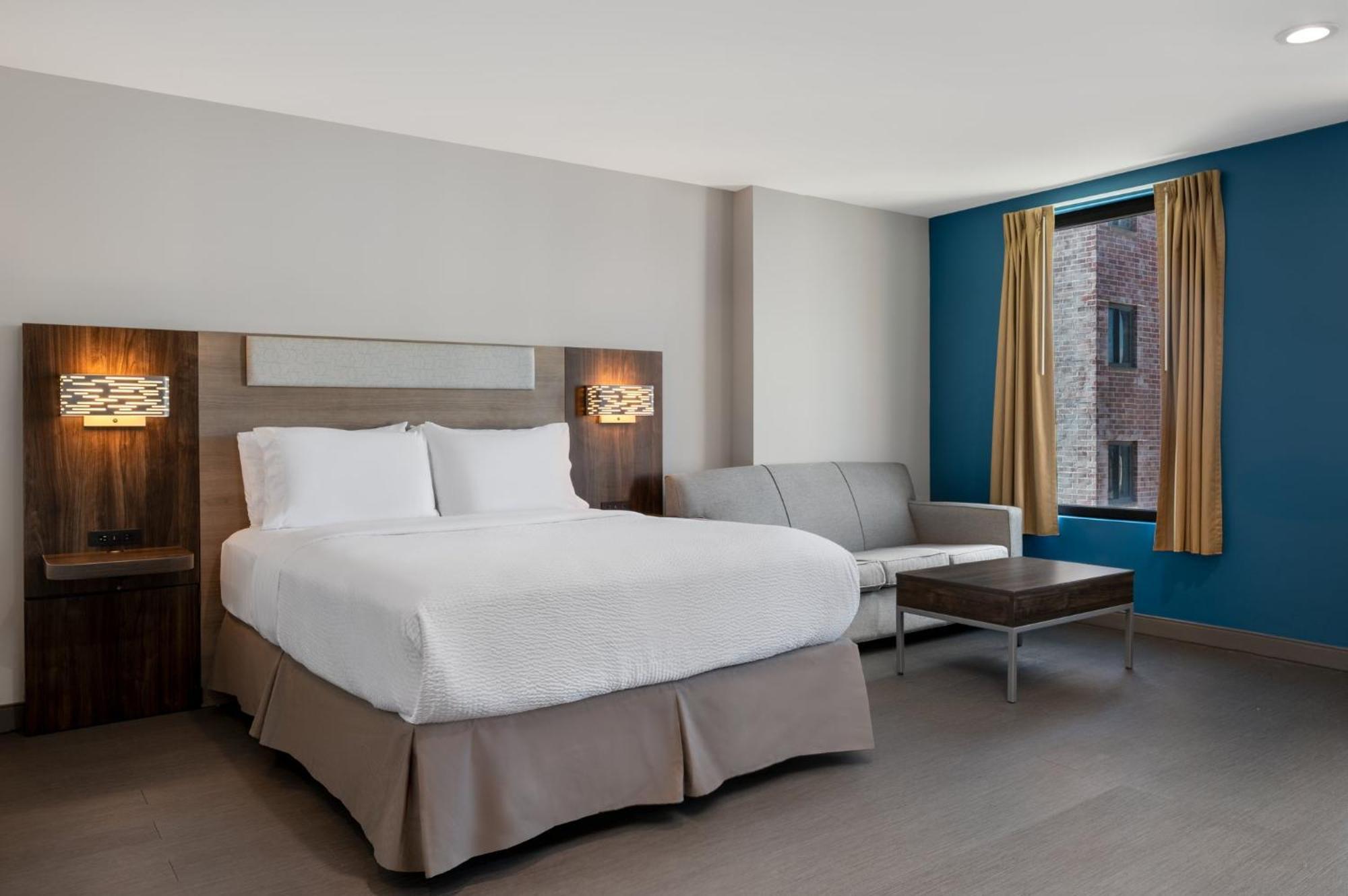 Hotel Express & Bronx - Zoo Area By Ihg New York