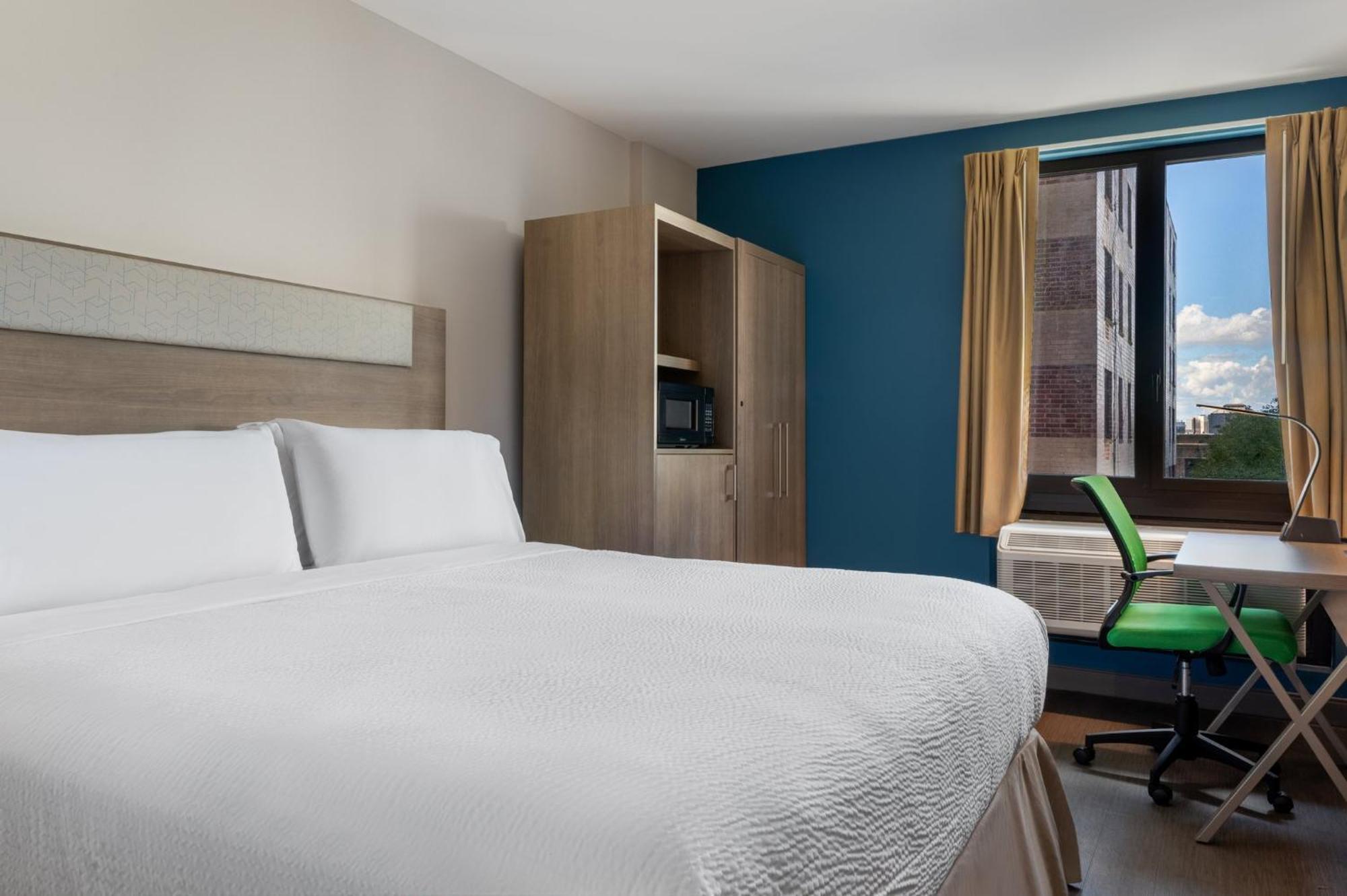 Express & Bronx - Zoo Area By Ihg New York