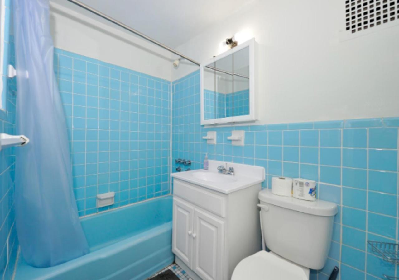 Upper E Side Spacious Studio! Apartment New York