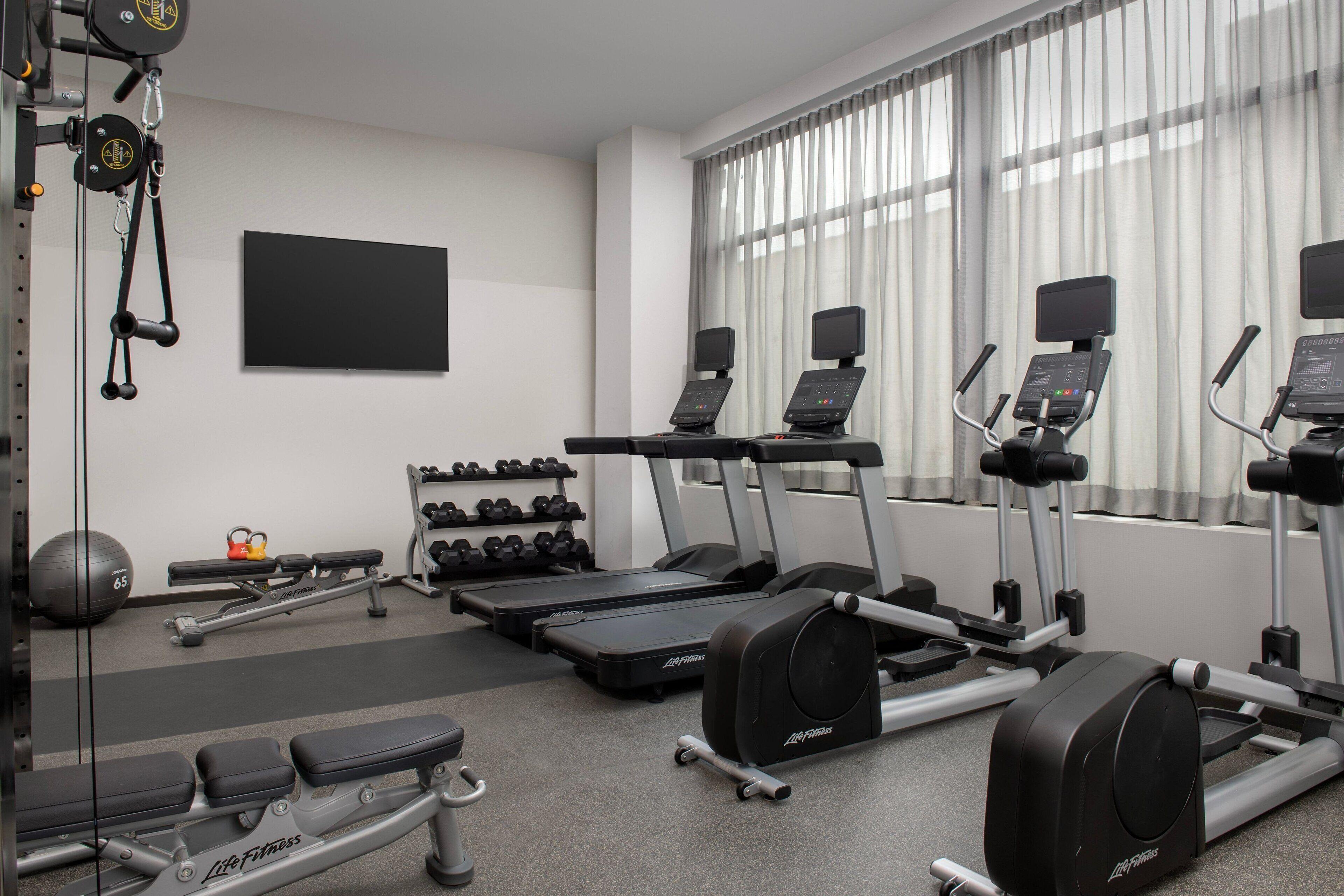 Springhill By Marriott Queens Hotel 3*