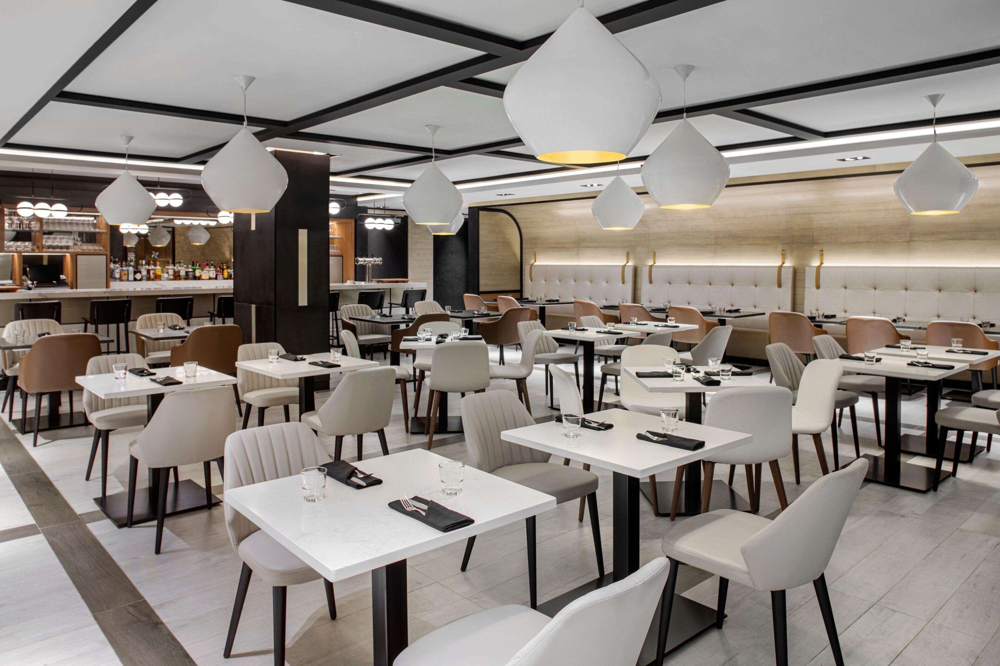 Four Points By Sheraton Flushing 4*