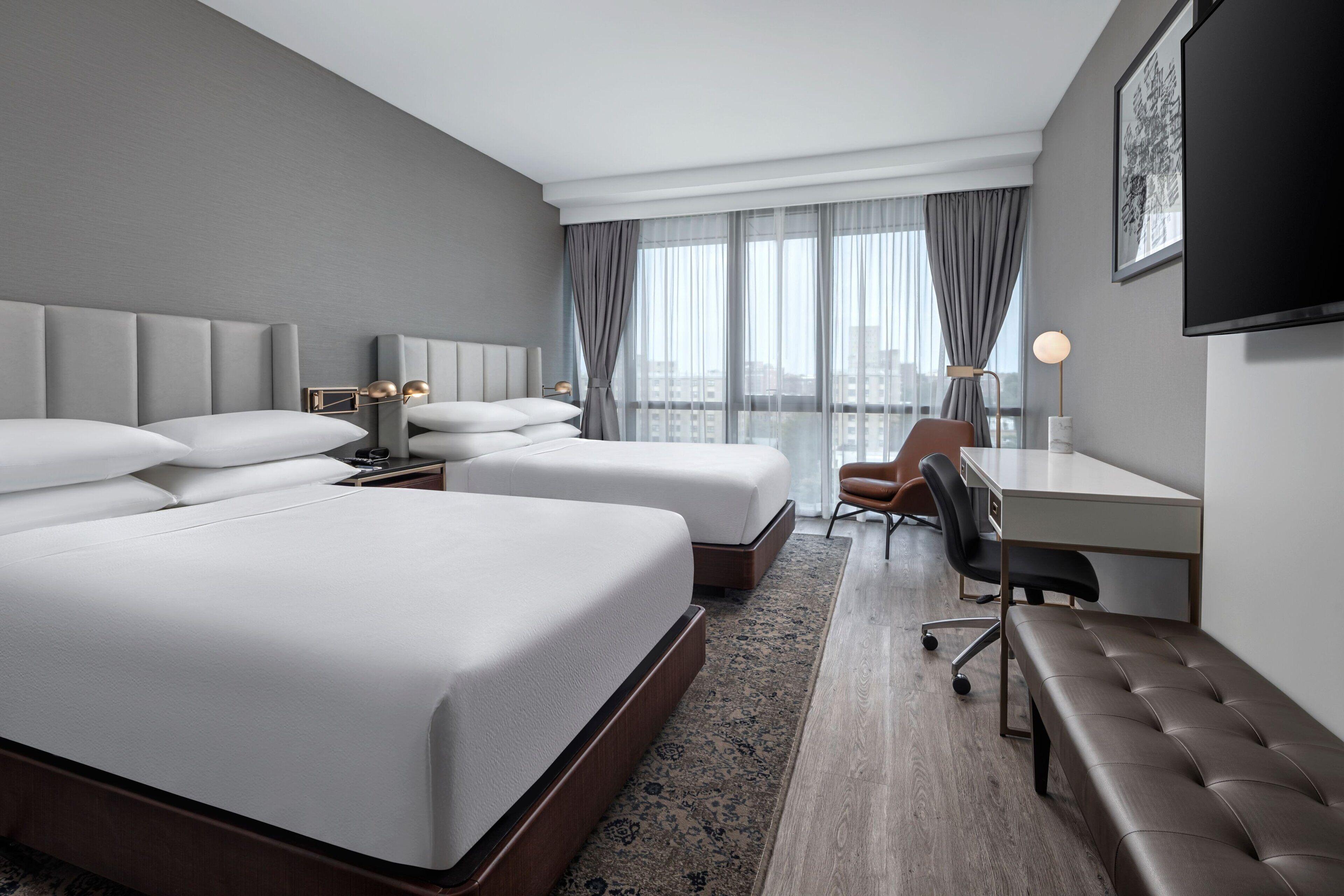 Hotel Four Points By Sheraton Flushing 4*