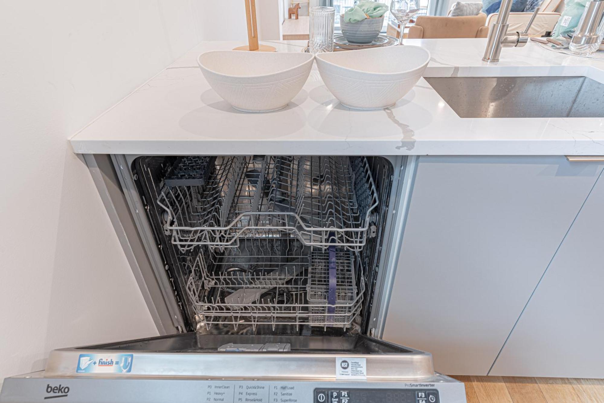 Scandinavian In Brooklyn W Balcony Near Park Apartment