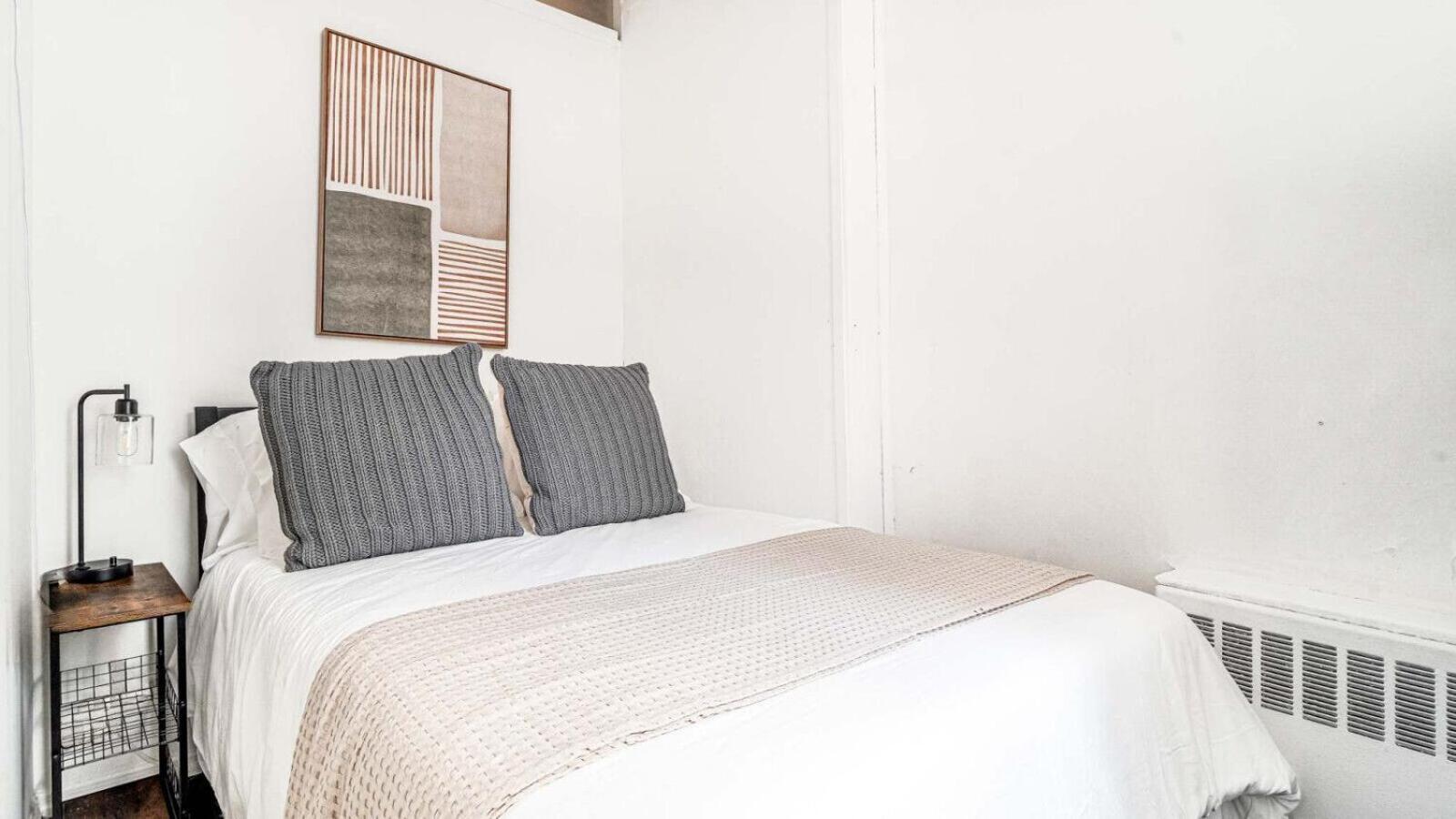 Apartment 2 Bedroom In Midtown Manhattan - Near Nyc Icons!
