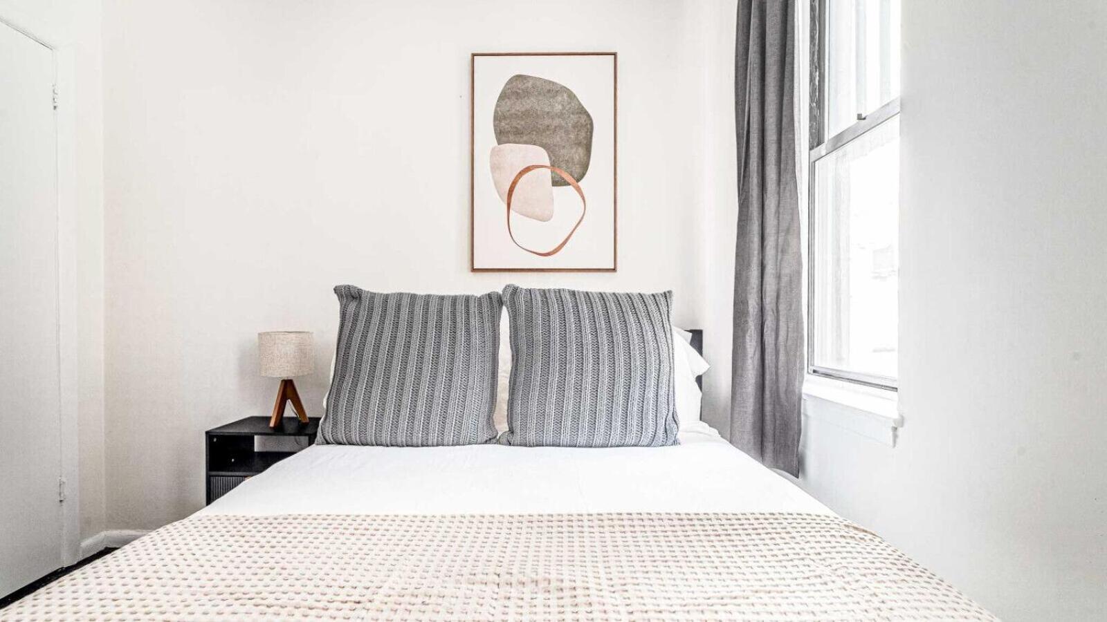 Apartment 2 Bedroom In Midtown Manhattan - Near Nyc Icons!