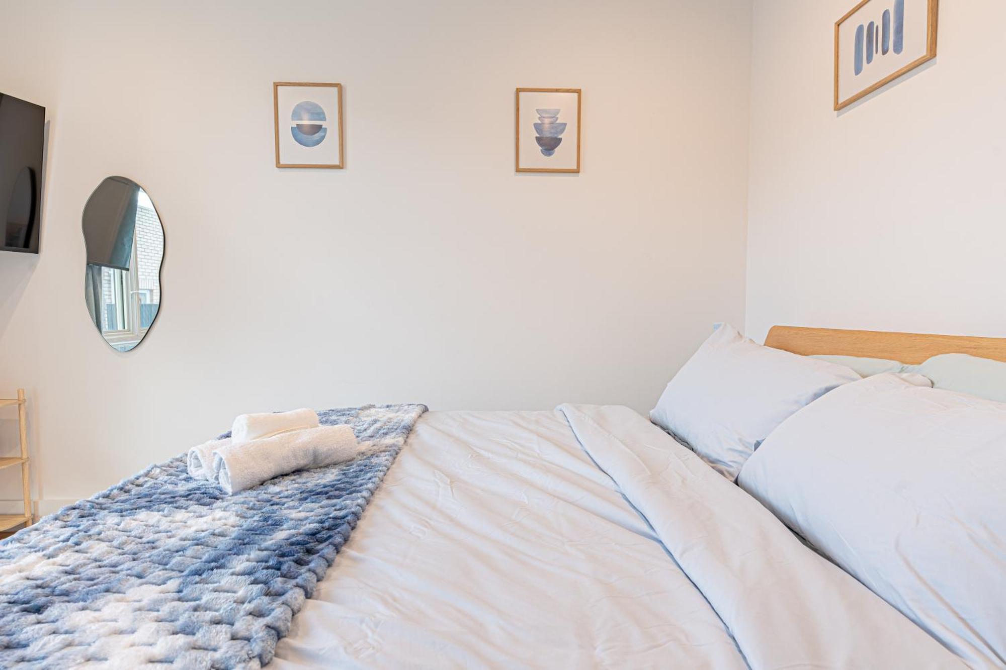 Scandinavian In Brooklyn W Balcony Near Park Apartment