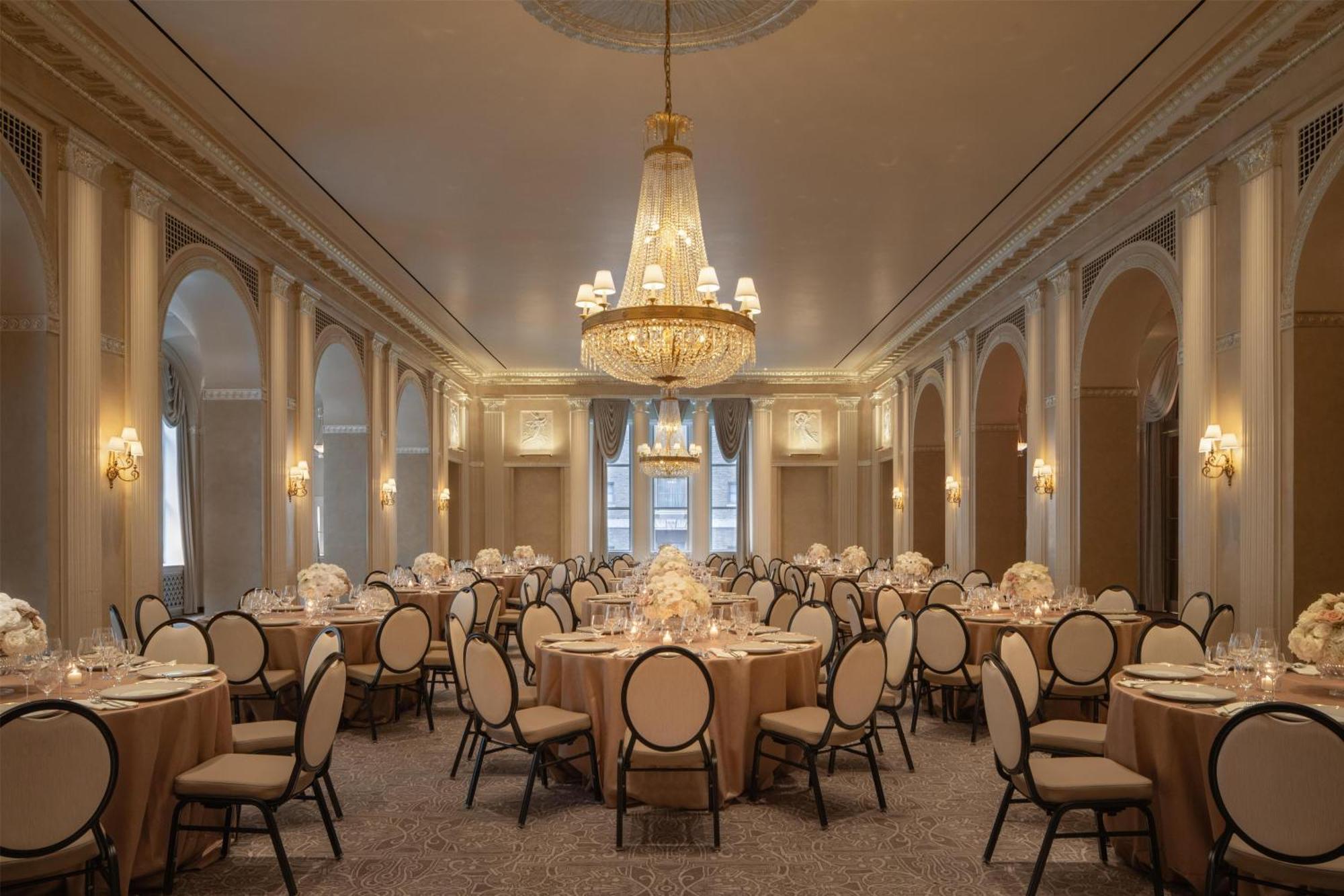 Waldorf Astoria Hotel 5*