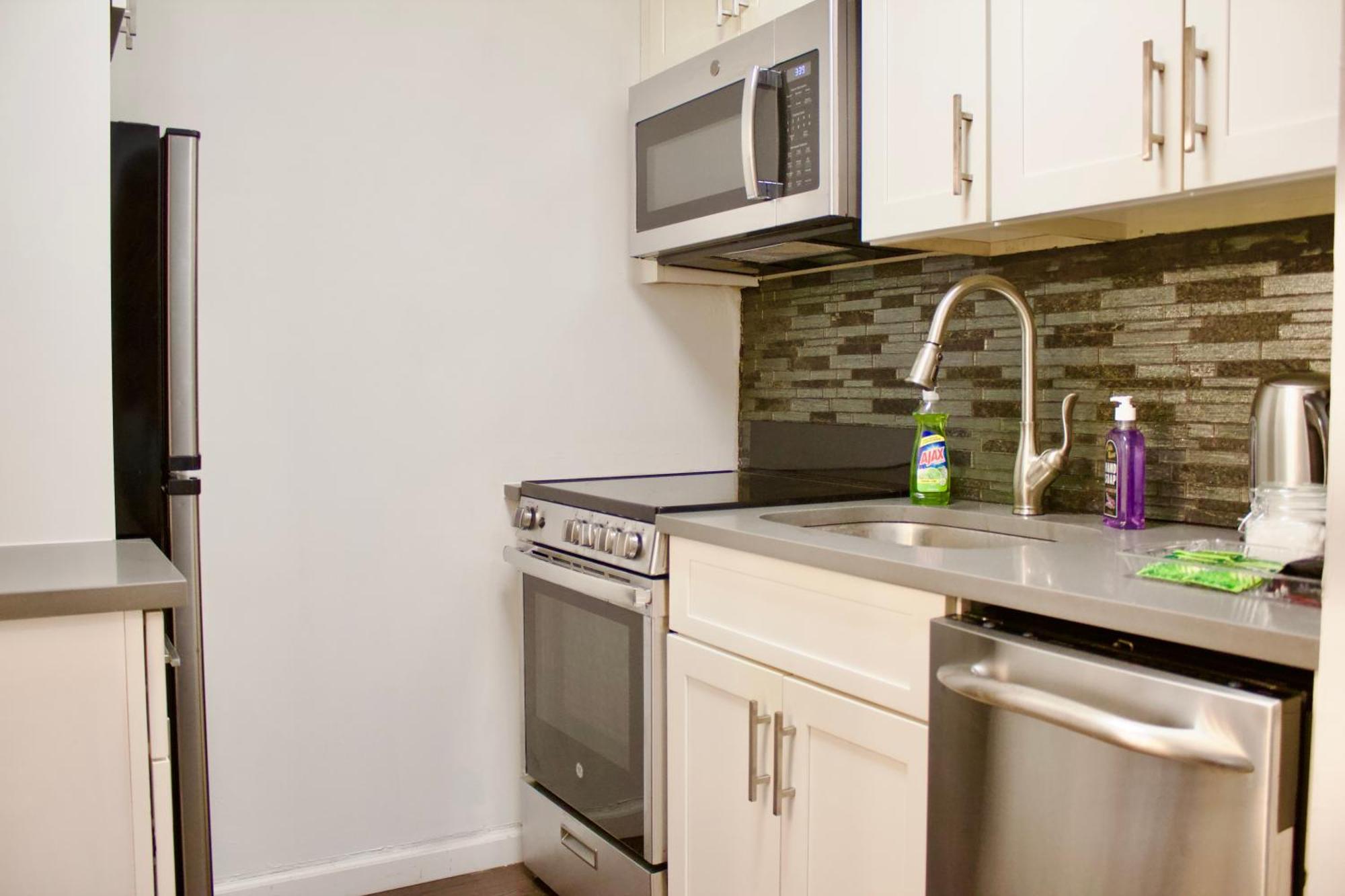 In Times Square! 2-bedroom Aparthotel