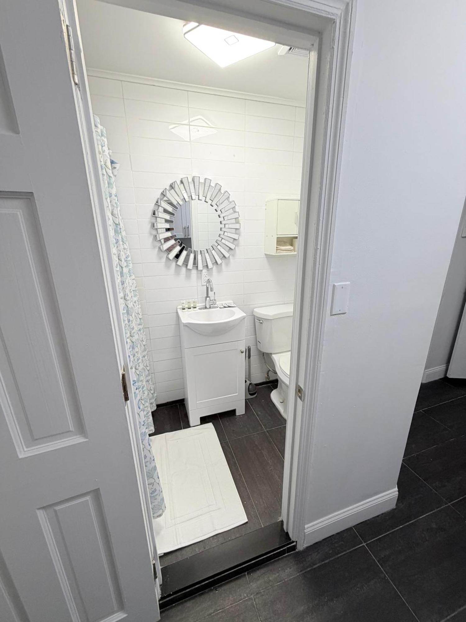 Comfortable 2br & 2 Bath In Downtown Nyc