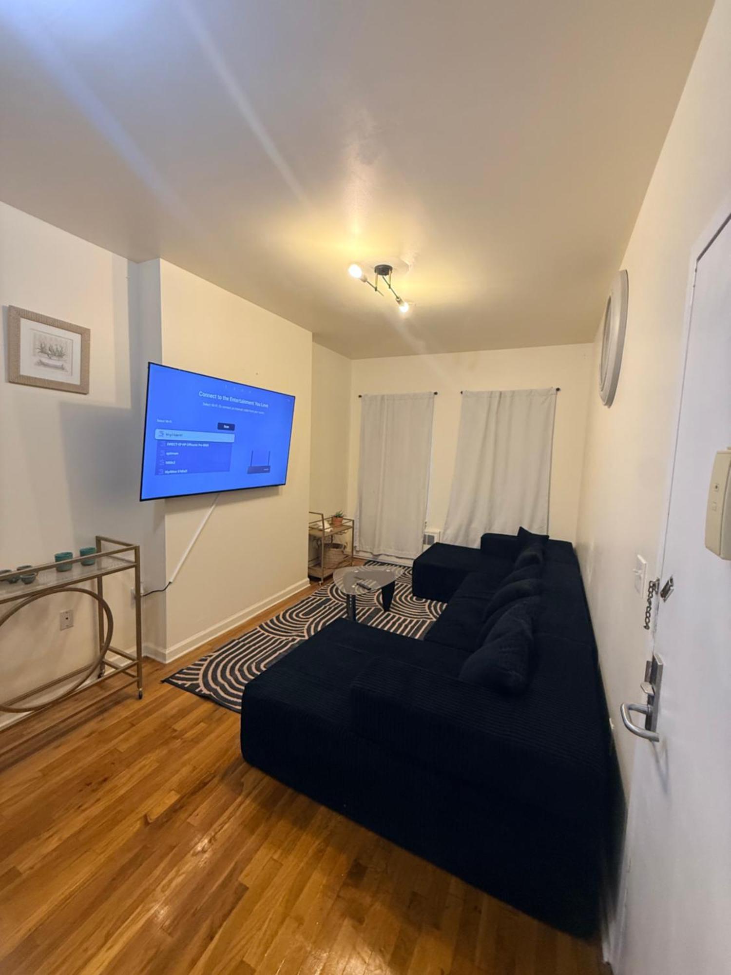 Throopstar Apartment