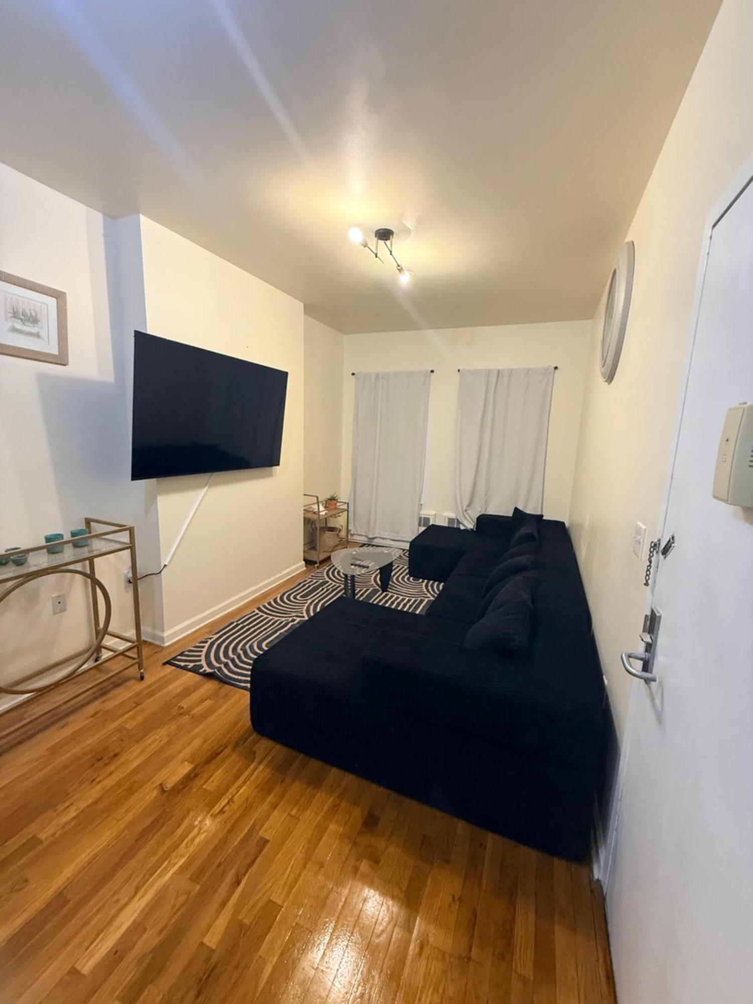 Apartment Throopstar