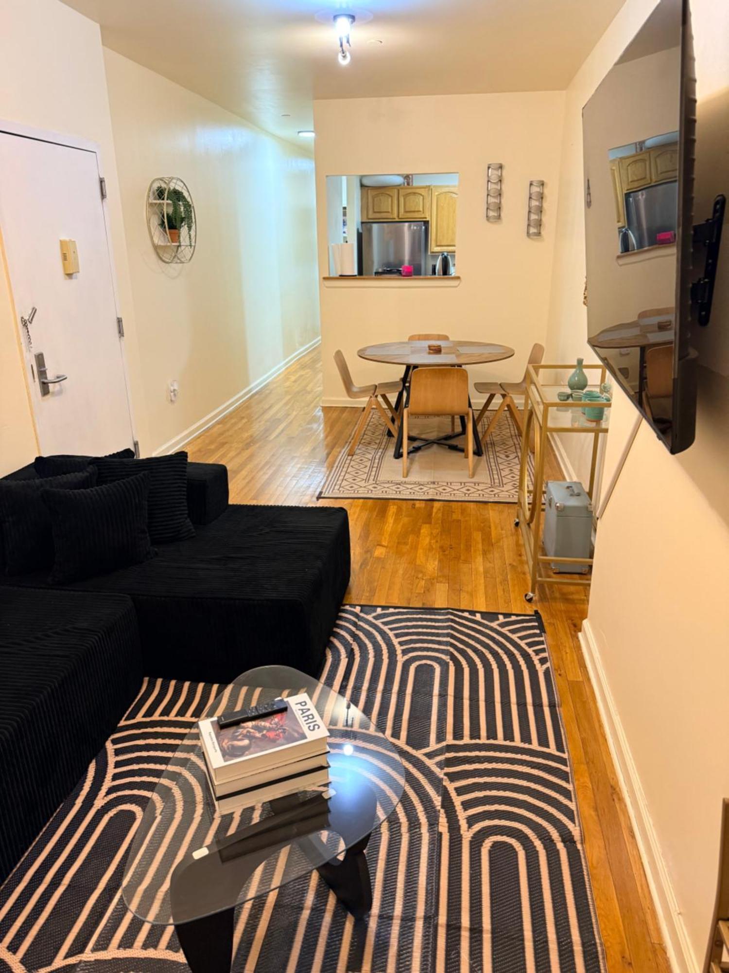 Apartment Throopstar