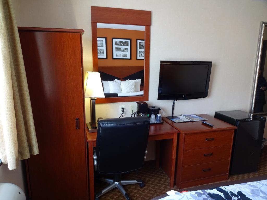 Sleep Brooklyn Hotel