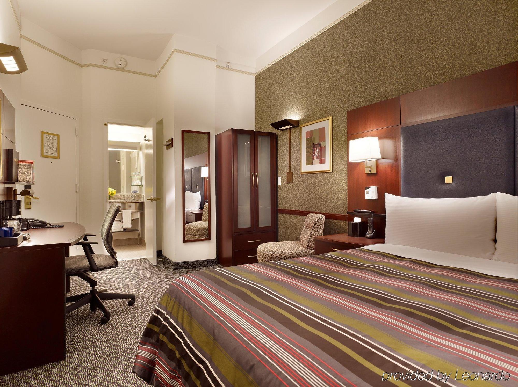 Hotel Radisson Street