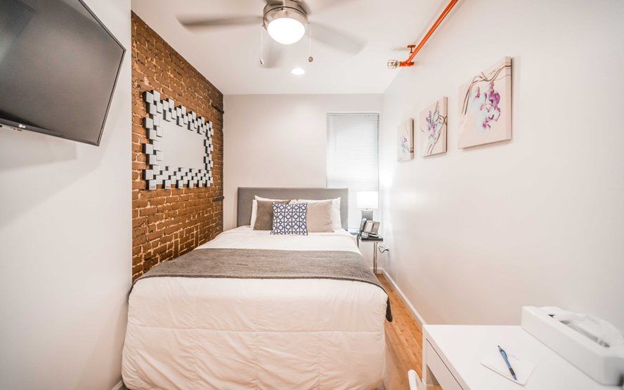 Chelsea (adults Only) Inn