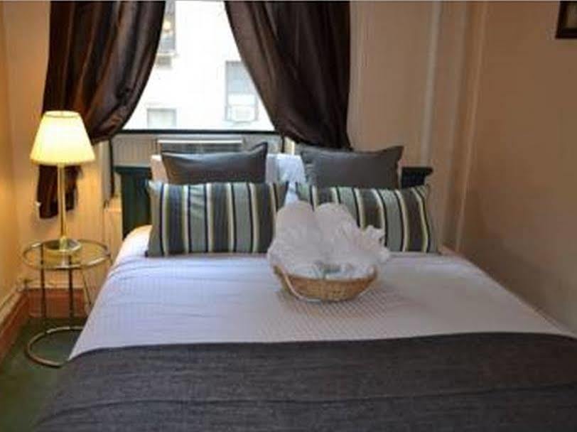 Chelsea (adults Only) Inn 3*