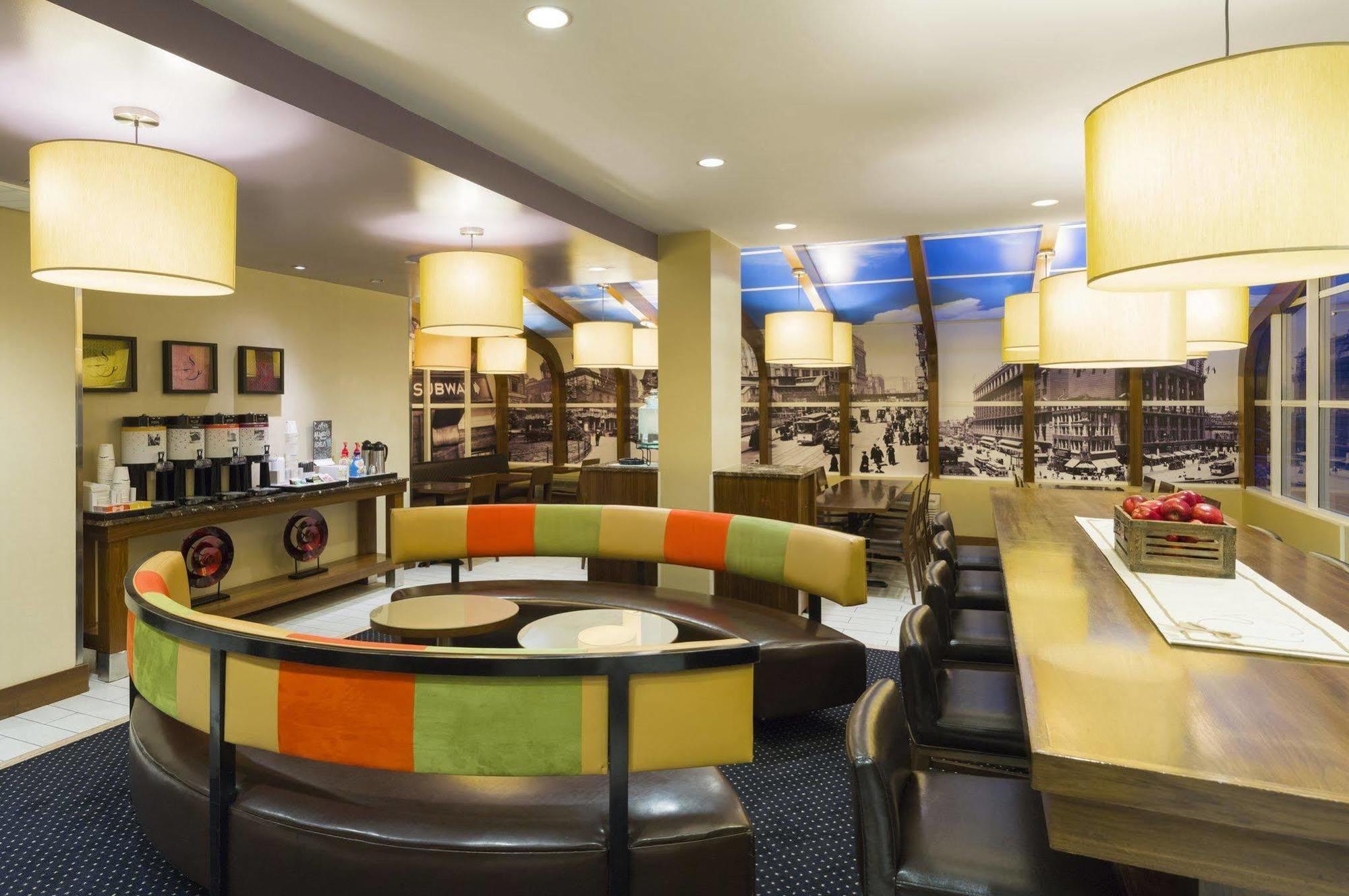 Hampton Madison Square Garden 3* New York