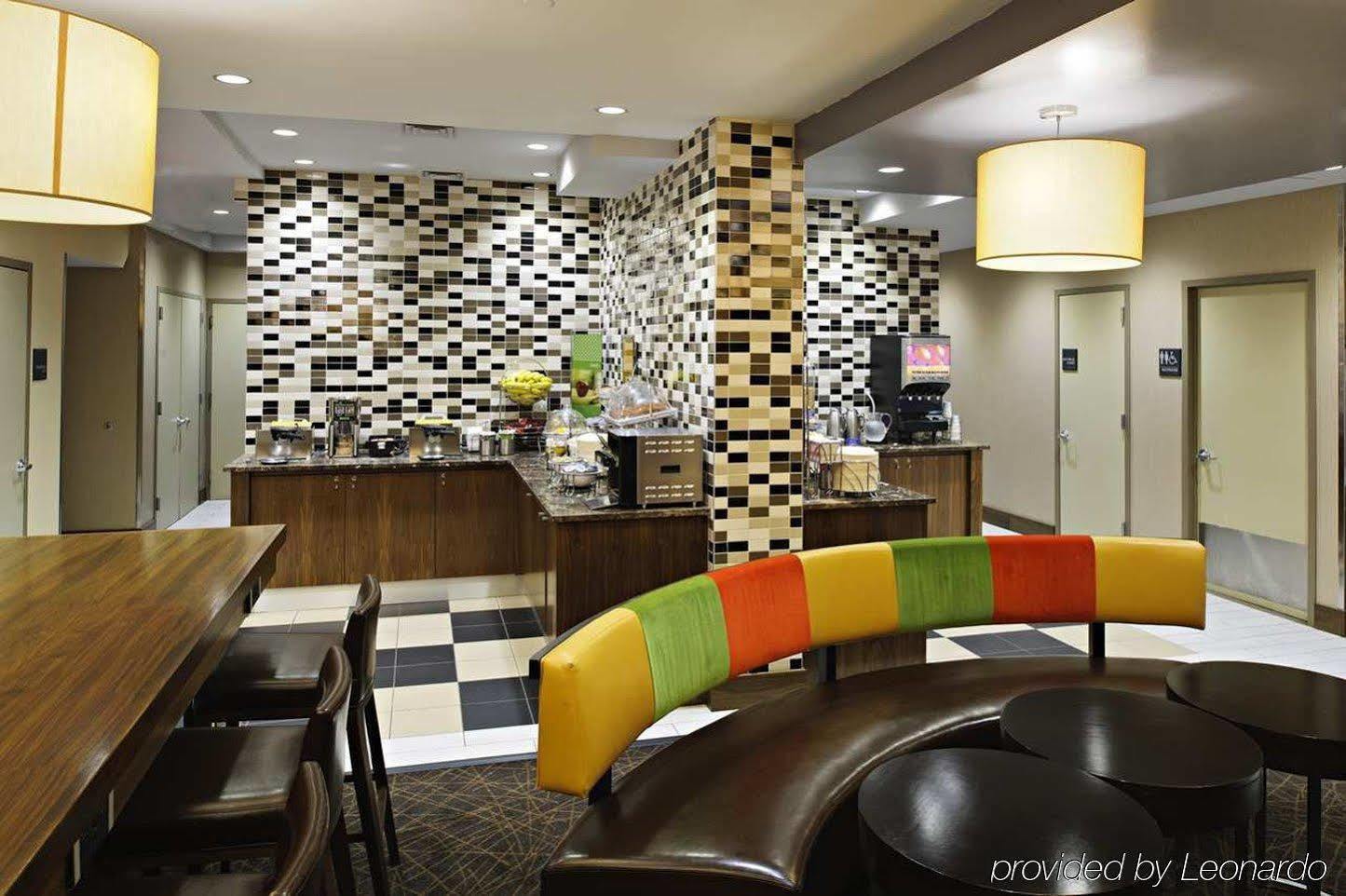 Hampton Madison Square Garden Hotel