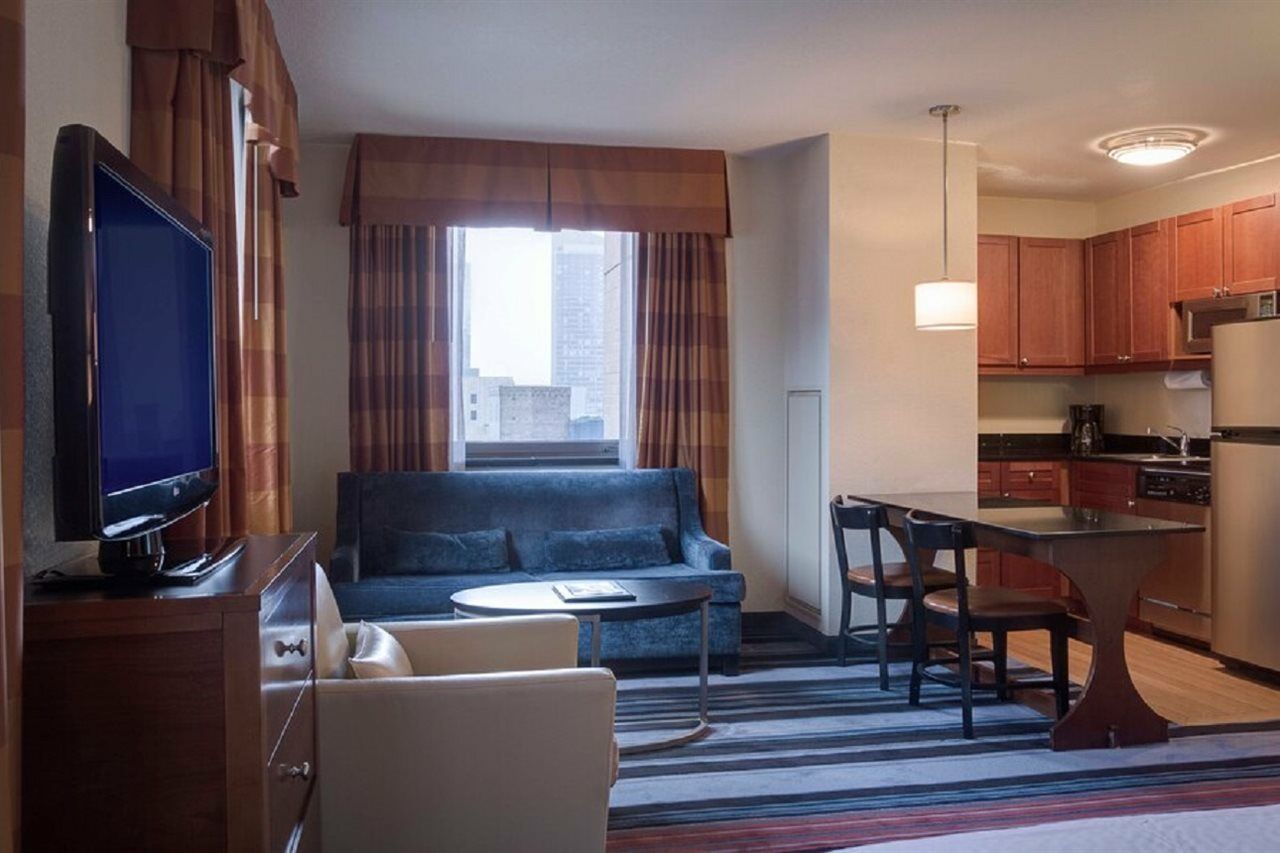 Hotel By Marriott Manhattan/times Square