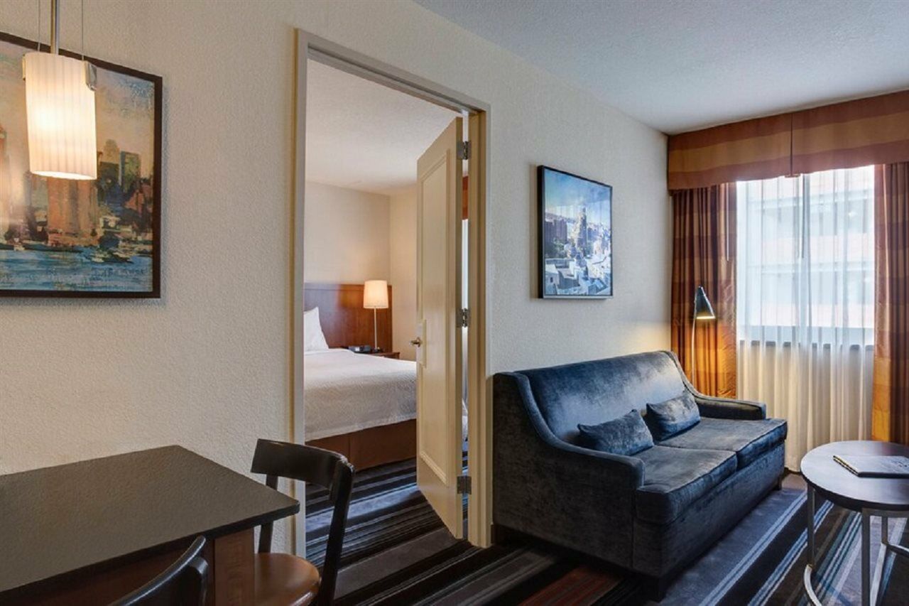 By Marriott Manhattan/times Square 4*