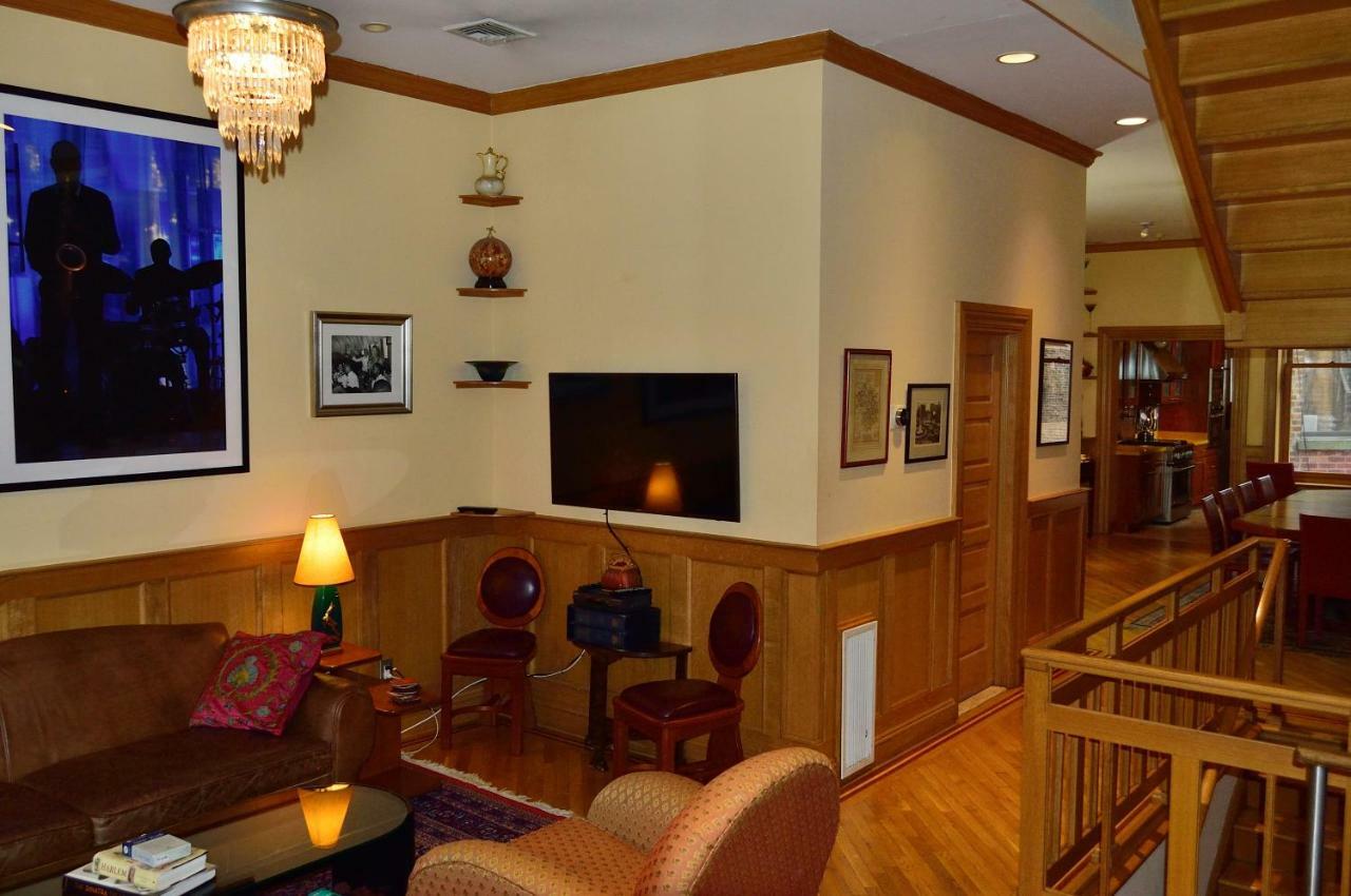 Harlem Jazz Getaway Mansion. Ferienhaus New York