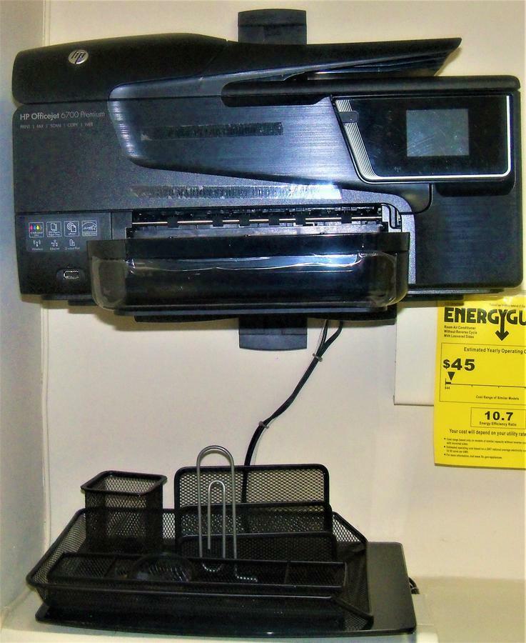 Two-bedroom Serviced Apartment: High-speed Wi-fi & Bi-monthly Housekeeping Apartment