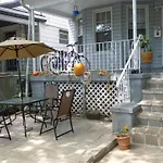 Guest house Classical American House 3