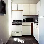 Hotel Off Soho 2*