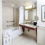 Hotel Hilton Jfk Airport 3*