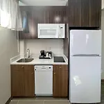 Mainstay Suites