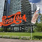 2 Bedrooms Flat 5 Minutes From Times Square