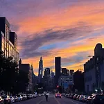 Apartment 2 Bedrooms Flat 5 Minutes From Times Square *