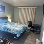 At Queens, Holiday home New York