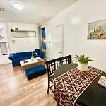 2 Bedrooms Flat 5 Minutes From Times Square *