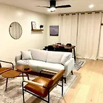 Fox Hill Staten Island House Of Comfort