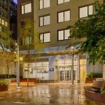 Doubletree By Hilton New York Times Square South