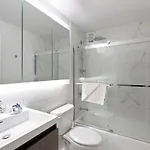 Apartment Rector Place