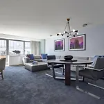 Hotel Loews Regency 5*