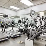 Murray Hill Studio W Elevator Gym Doorman Nyc-991