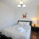 2 Bedroom 1.5T Bath In Midtown West