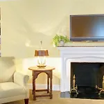 Hotel Roger Smith